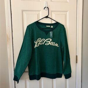 LLBean Women’s M Sweater Green